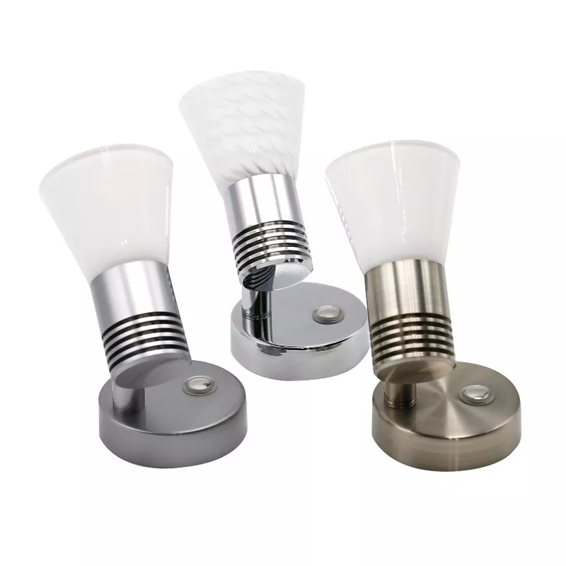 Vnútorné LED svetlo pre námorný čln 24V